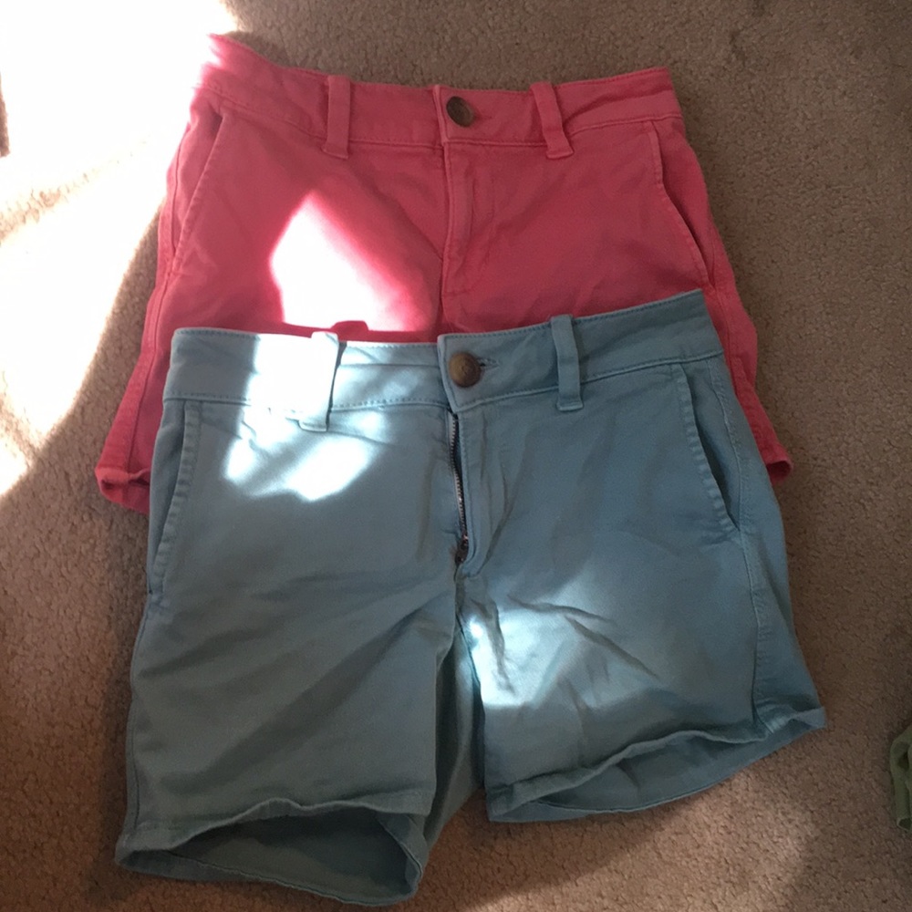2 pairs of American eagle shorts